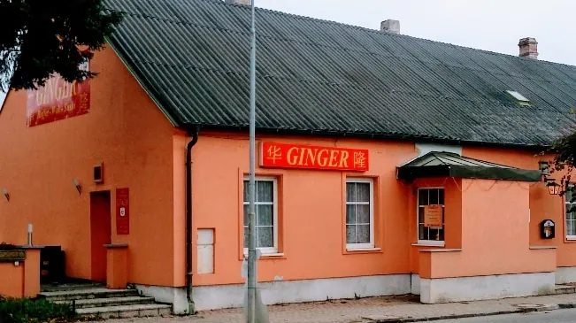 Außenansicht des Asiarestaurant Ginger in der Hauptstraße 3 in Ebenfurth